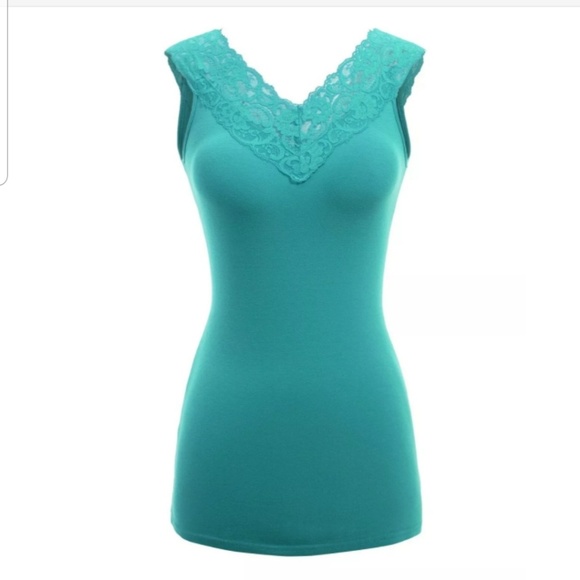 Sexy deep vneck low-cut lace sleeveless shirt top - Picture 2 of 3